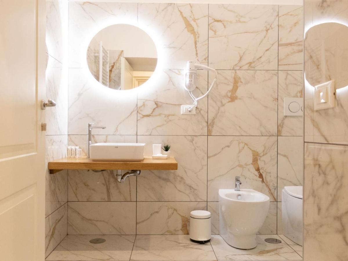 Appartement The Rent - Elegant Five-bedrooms Near Colosseo *