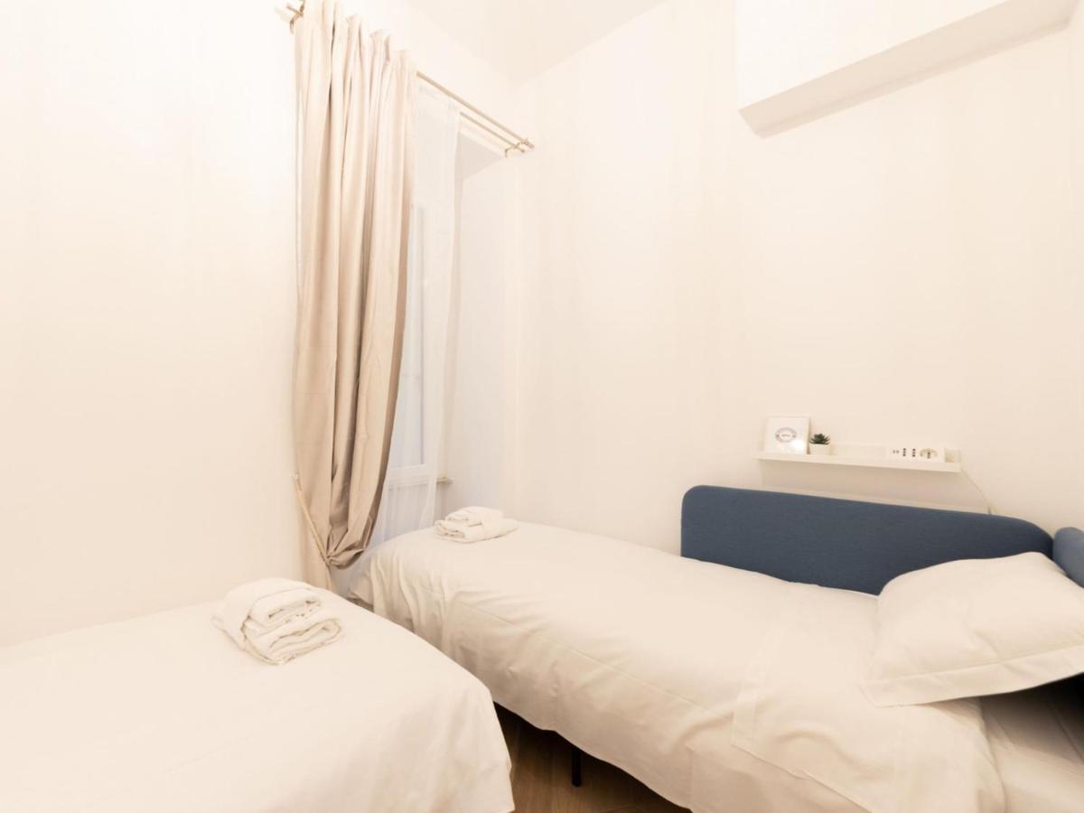 The Rent - Elegant Five-bedrooms Near Colosseo Appartement *